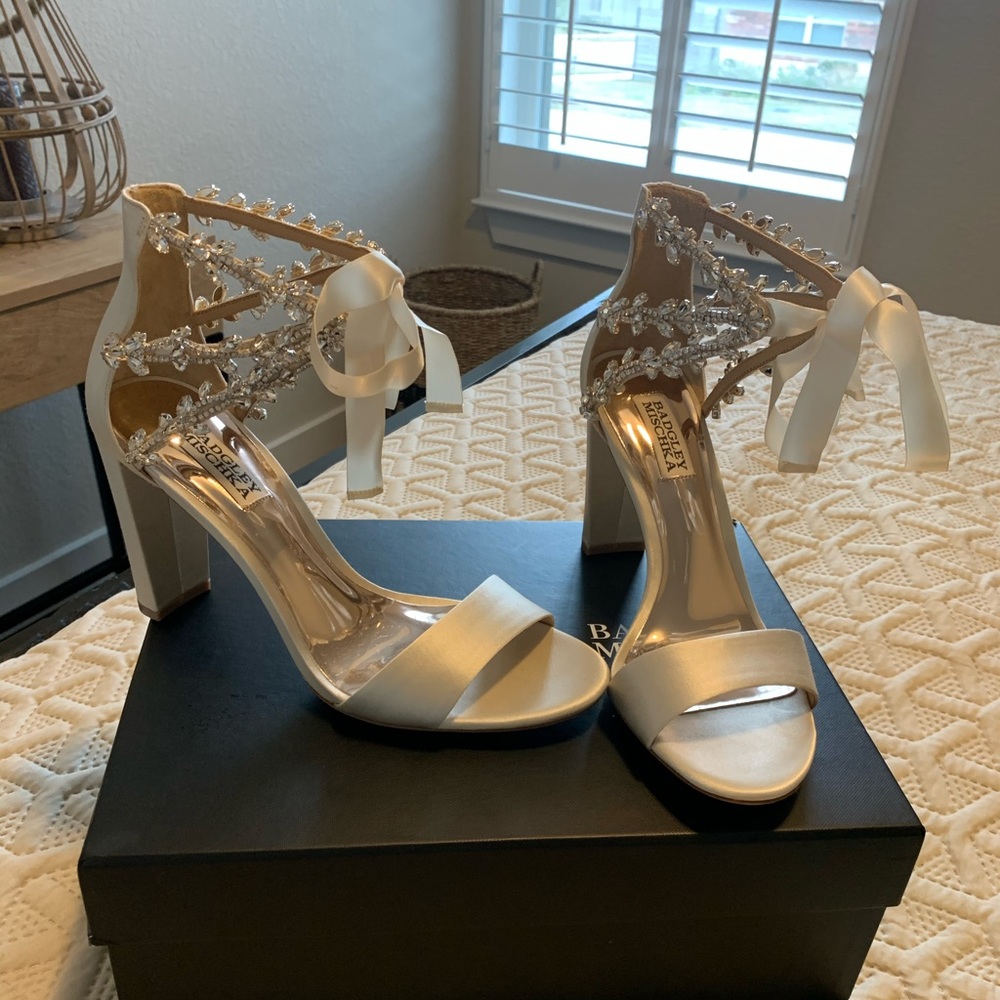 Badgley Mischka Everafter Heels